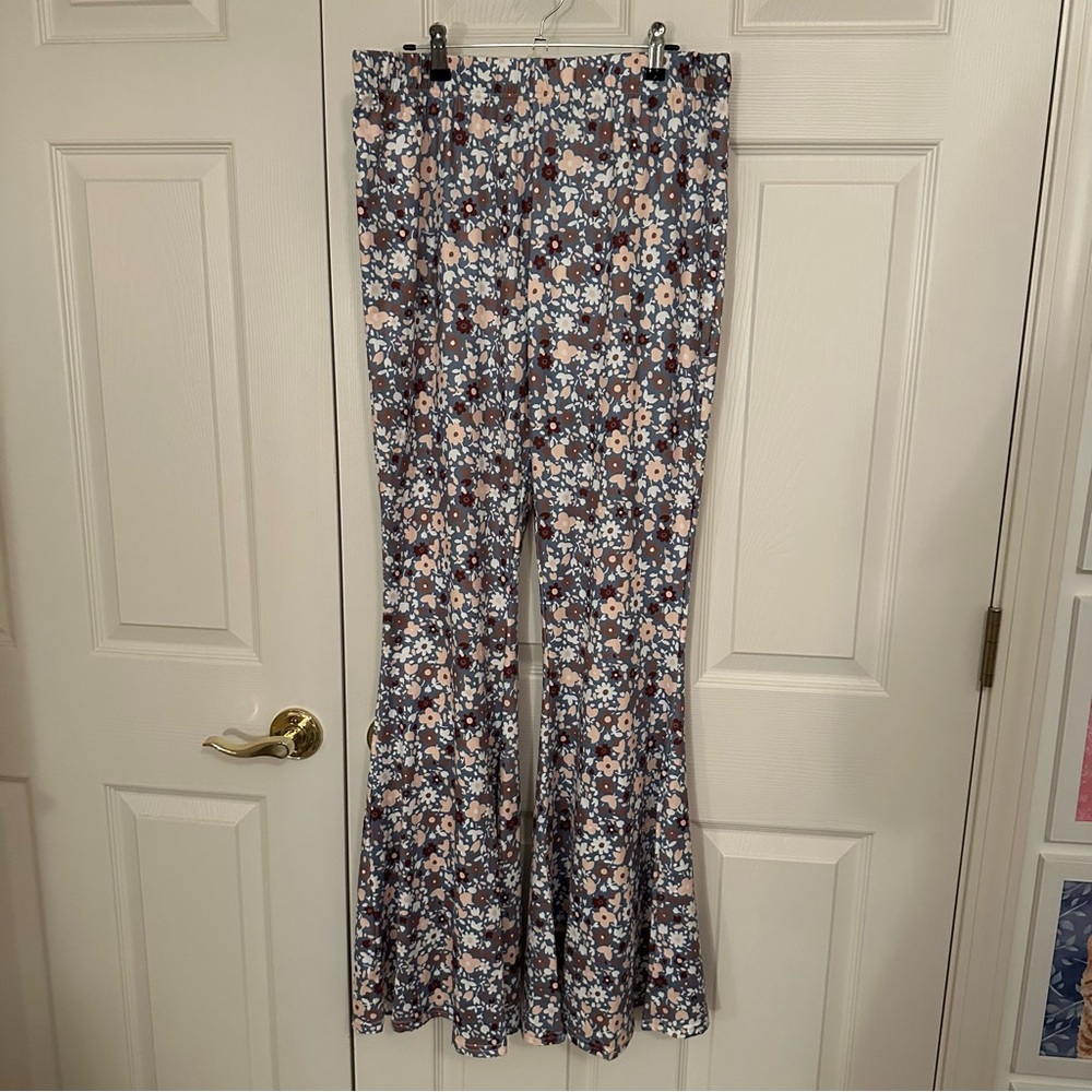 Daisy Del Sol Groovy Floral Bell Bottom Pants